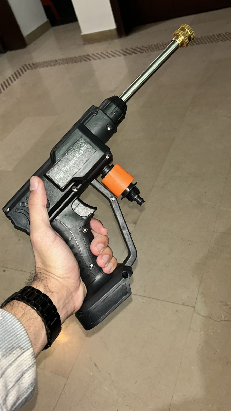 Rechargeable Pressure Washer | Best for Solar Panels and Cars
